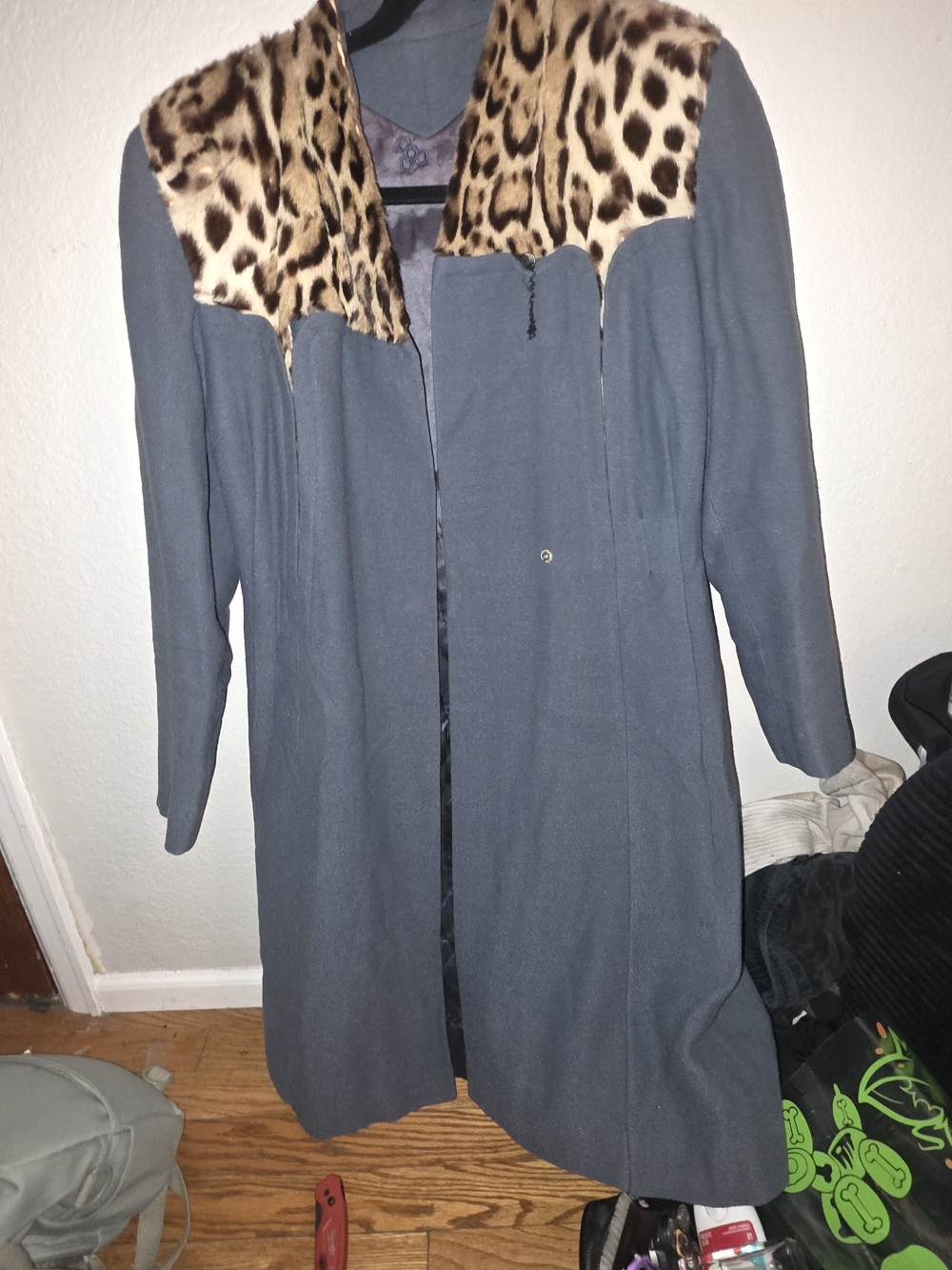 Vintage Long Coat with Leopard Real Fur Collar